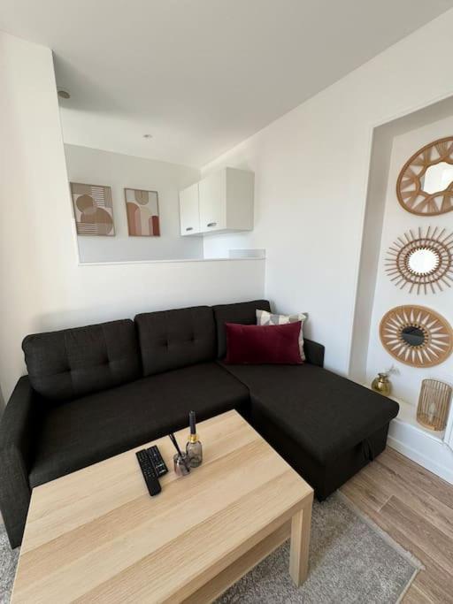 Appartement Aux Portes De Paris Ιβρύ-συρ-Σεν Εξωτερικό φωτογραφία